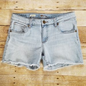 Kut From The Kloth Fray Shorts Size 6.